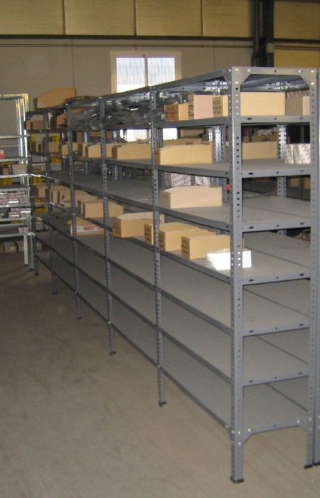 estanterias-angulo-ranurado5